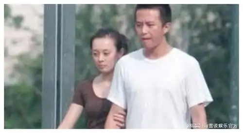 邓超孙俪早年恋爱照走红两人单纯青涩,邓超身材引热议
