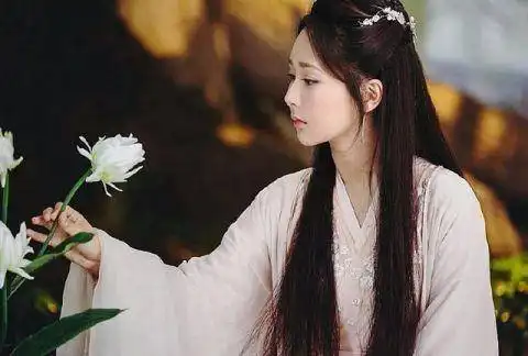 香蜜沉沉烬如霜中的虐心台词,句句戳心,哪句最让你心疼
