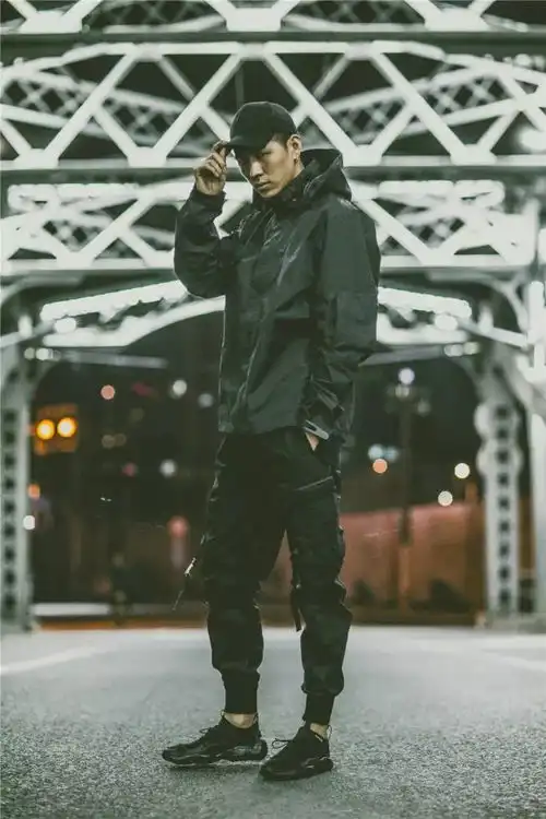 管你是不是头号玩家,穿上ta立刻cyberpunk上身
