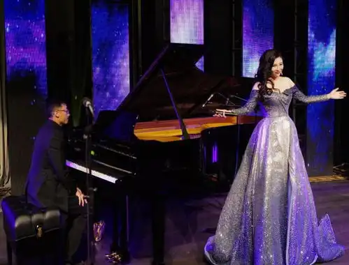 世界最高音乐厅飘仙乐彤唱芯声古典也流行音乐会献给新年
