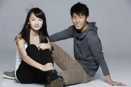 山楂树之恋男女主角清纯装扮
