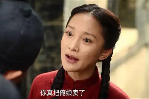 一脸褶子,浑身赘肉,却要扎双马尾演少女,网友真不觉得害臊吗