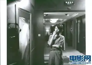 单身男女曝花絮照大佬为高圆圆拍默片