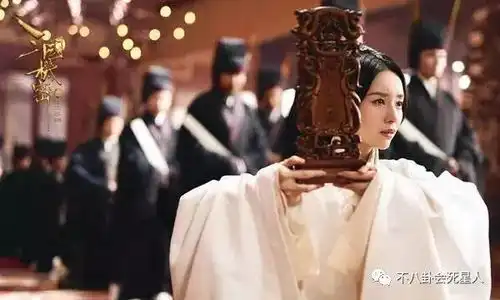 潘粤明至今不删与董洁恩爱微博,原因让人泪目
