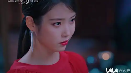 德鲁纳酒店iu剧照第五集
