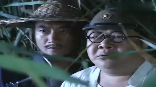 小兵张嘎日本鬼子狡猾,胖翻译真怕死,八路和鬼子交上了火