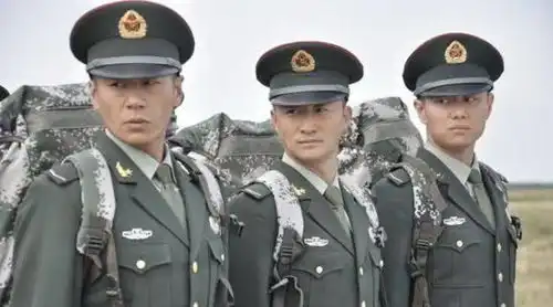 剧组为等他半年,换了8个替身,却无人觉得他在耍大牌
