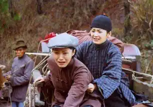 颜丹晨女子戏班上演暴发户泡妞记刘佩琦变身恶班主