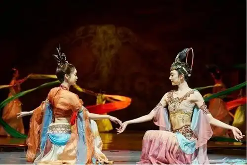 短剧让非遗活起来,在舞动敦煌中古今对话
