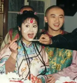 赵薇林心如苏有朋重聚这份回忆杀送给你
