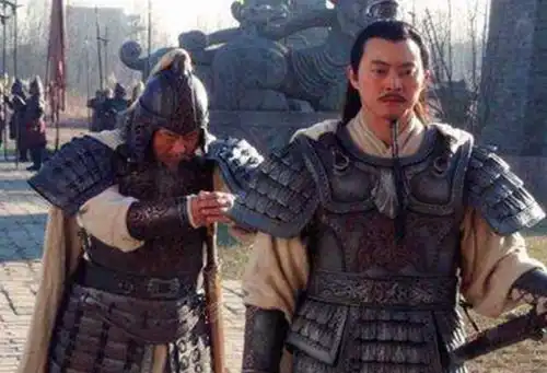 孙坚江东政权的实际奠基人,到底有多猛个人武力值爆表