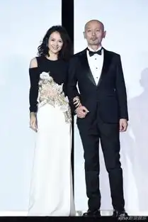 罗曼蒂克消亡史首映阿娇露美背章子怡葛优牵手