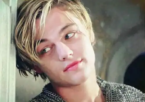 如何客观评价莱昂纳多迪卡普里奥的长相
