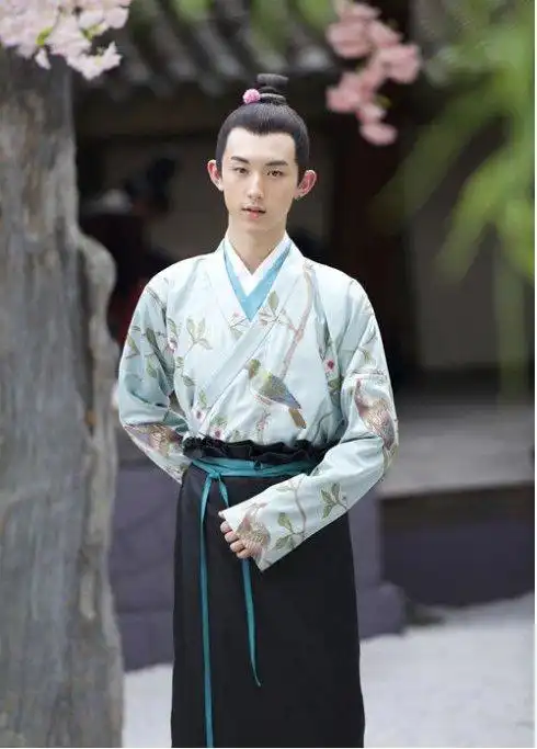 扒扒太子妃升职记主演现状,张天爱盛一伦成人气偶像