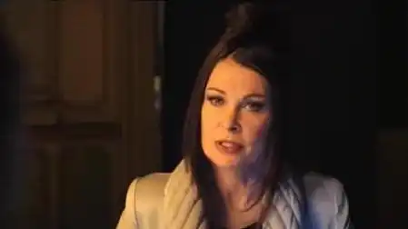 未来世界人们将网络作为主要生活,现实中的肥宅在网络上却是妹子
