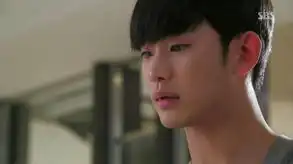 全智贤凭借来自星星的你再度爆红老公崔俊赫背景雄厚