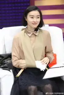组图47岁凌玲吴越带伤录节目身形纤瘦短发气质如少女
