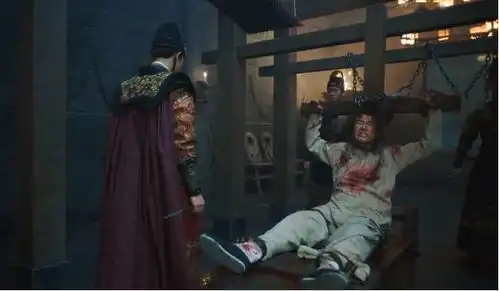 有人说因为有明朝的锦衣卫才成就了清朝的和珅究竟是怎么回事
