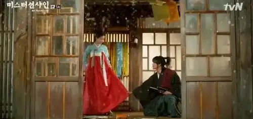 李秉宪金泰梨也无法拯救阳光先生,注水严重,影响观感编剧
