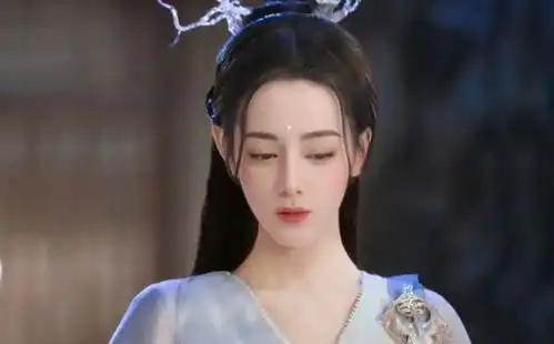 娱乐圈古装女神,每一位都让你惊艳,迪丽热巴的异域风情让人着迷
