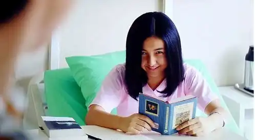 没背景有灵气她是下一个周迅没错了