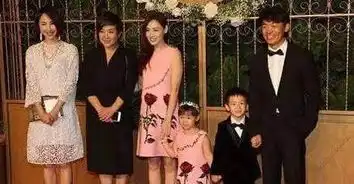 马蓉王宝强事件发酵马蓉父母连发微博,讲述马蓉出轨真相