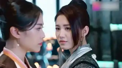 斗破苍穹师姐传教纳兰嫣然,而师姐的语气却是在针对她