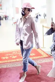 穿普通装的女王靠什么碾压穿普拉达的女王