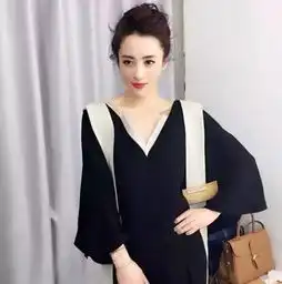 她曾经被指是小三鼻祖,如今是影视圈里出了名的模范妻子
