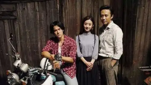 超哥穿越回到过去,和父亲称兄道弟,李荣浩的出现成经典,奇幻片
