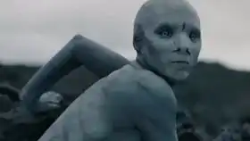 一岛两男人一雌性怪物贱贱解说冰肤传说