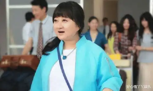 何以笙箫默丑女小红的春天,不靠外貌靠内在,也能躺赢
