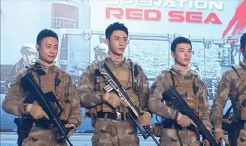 红海行动2官宣杀青阵容更换,张译黄景瑜不再是男主