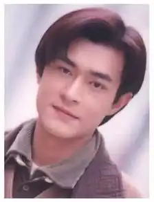 古装扮相,他第一