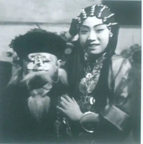 丑角也要给人美的享受纪念著名京剧表演艺术家孙正阳先生