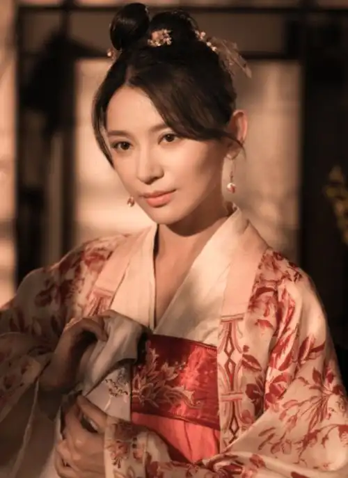 将夜女主遭热议,女配都毫不逊色,为何宋伊人能脱颖而出
