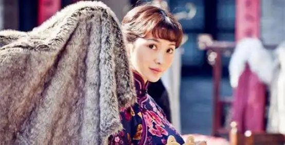 被身材耽误的柳岩,从三线小艺人到一线女星,她是如何做到的