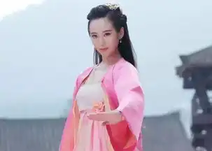 23岁出道,与丽颖合作走红,今与李易峰组cp受关注
