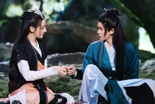 上线4天热度紧追余生,迪丽热巴新剧口碑不稳,豆瓣一片差评