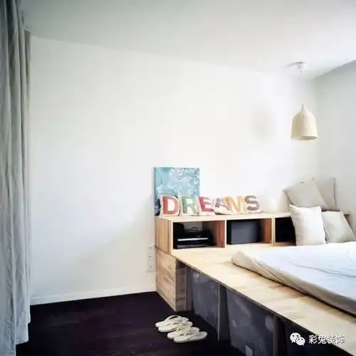 什么40㎡蜗居还有独立的观影室策反小户型只需这么几招
