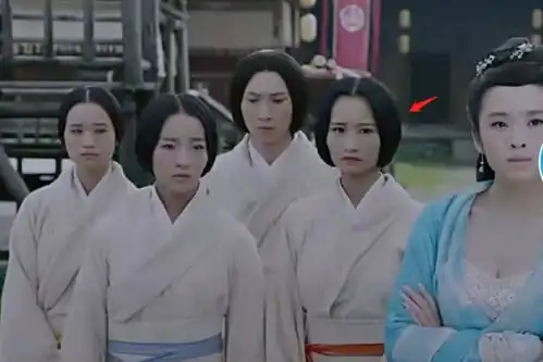 因锦衣之下彻底爆红的任嘉伦,瞒了8年的老婆,竟是熟悉的她