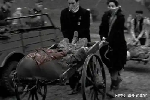 还记得辛德勒名单中的红衣小女孩吗如今以在网上写博客为生