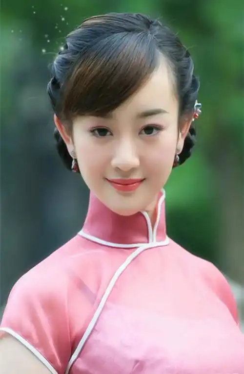 再看张檬版王语嫣真是国色天香,当初嫌弃她的网友眼光太高了