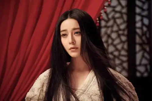 王思聪吐槽范冰冰新片0分作品刷新烂片标准