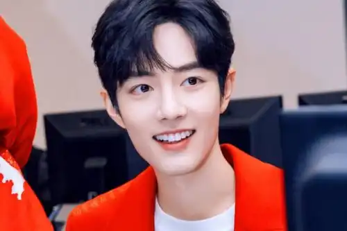 肖战的玉骨遥正式官宣,剧照很惊喜,不输魏无羡