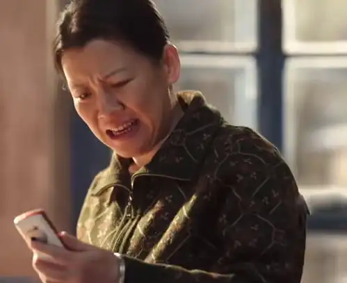 父辈的荣耀8.7分收官,二刷发现这剧细节绝了,假肚子都是戏
