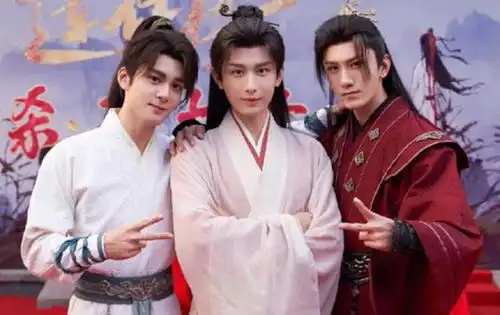 莲花楼成毅的打戏特辑,这是一部纯粹的武侠探案剧
