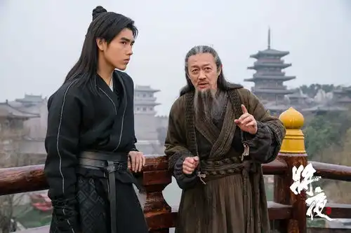 将夜宁缺的废柴崛起之路已开启,金士杰演的颜瑟实在太抢眼了
