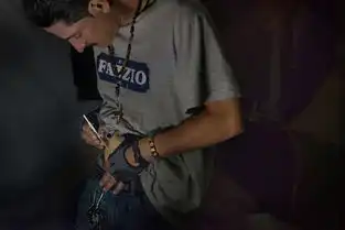 蜗居在美国繁华都市外的边缘人