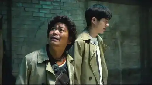 唐人街探案唐仁和秦风被抓,秦风地牢分析连环杀人案的案情